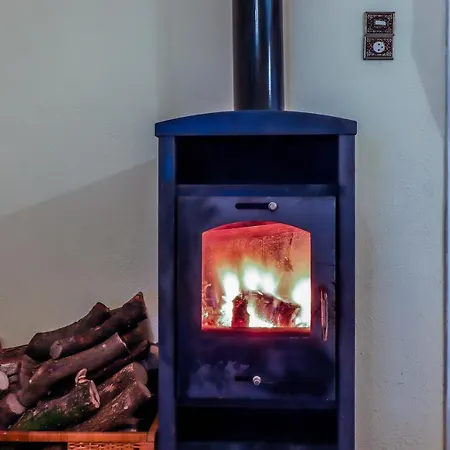 Country 20 Min From Trikala Apartment *