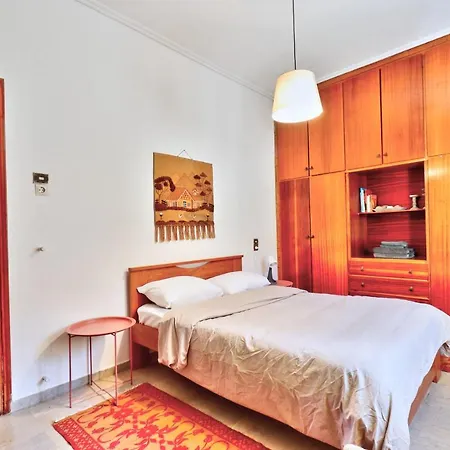 Country 20 Min From Trikala *