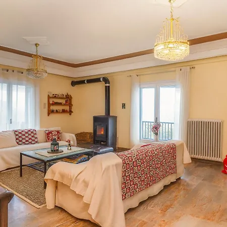 Country 20 Min From Trikala Daire Genesi