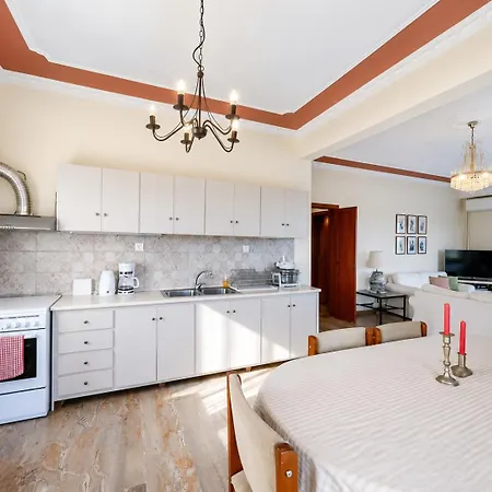 Country 20 Min From Trikala Daire