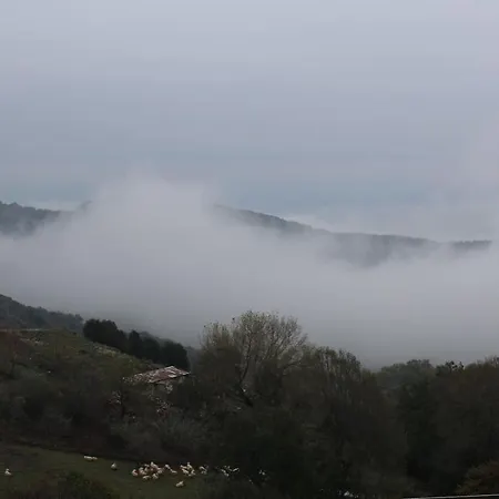 Country 20 Min From Trikala Apartment Genesi