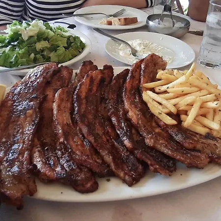 Country 20 Min From Trikala