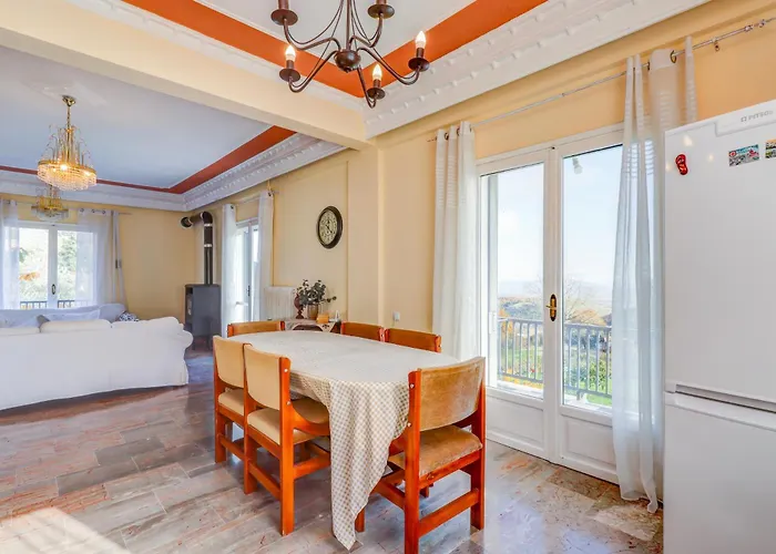 Country 20 Min From Trikala Genesi