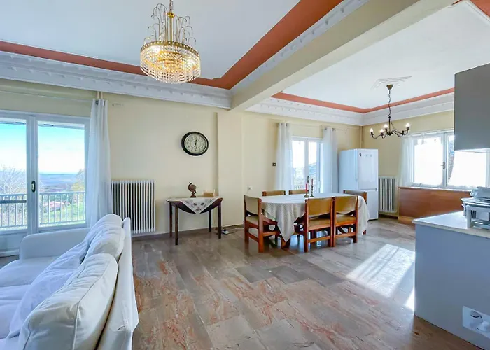 Country 20 Min From Trikala *