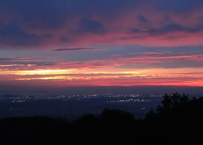 Country 20 Min From Trikala アパート *